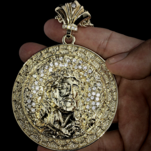 Jesus Round Medallion Iced Pendant 4MM x 30