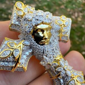 7.8ct VVS1 D Color 3D Jesus Face Cross Pendant